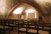 malovaný sál – přednášková místnost
